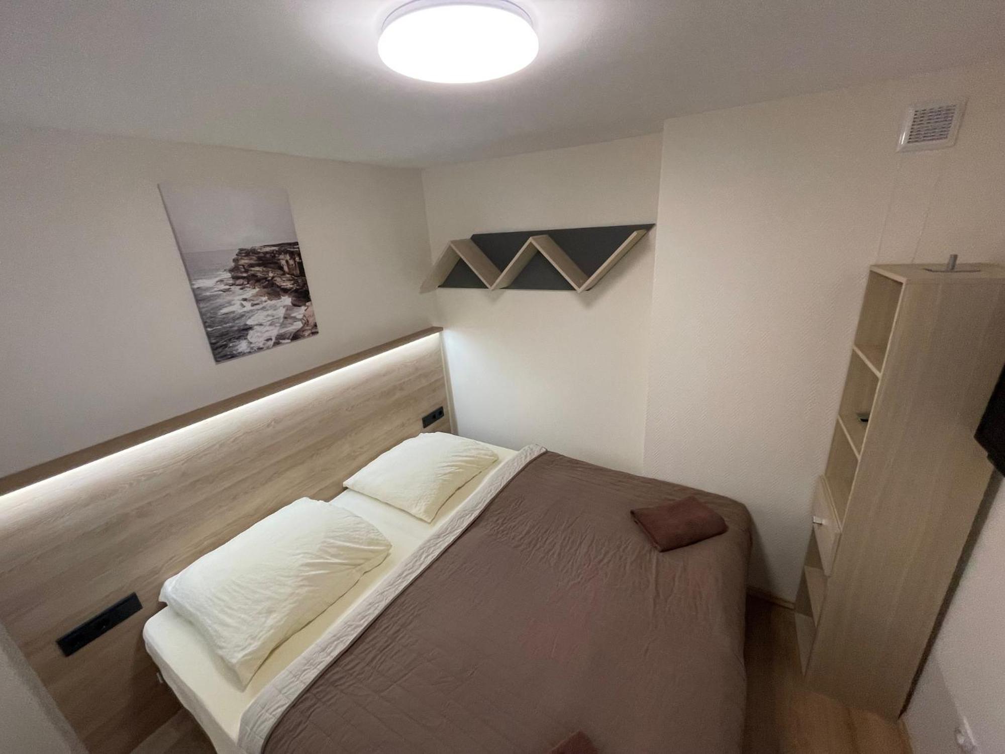 Adria House Apartment *
